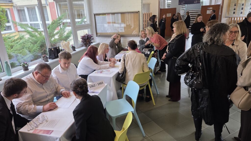 Rejestracja absolwentów w ZSE