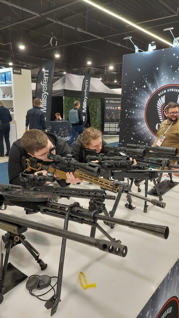 Uczniowie podczas warsztatów.